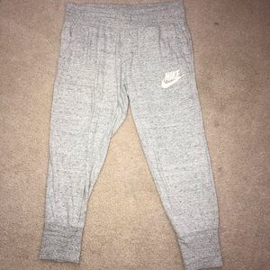 Nike cropped joggers